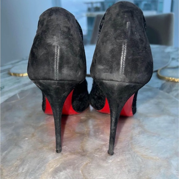 Christian Louboutin heels - Picture 2 of 7
